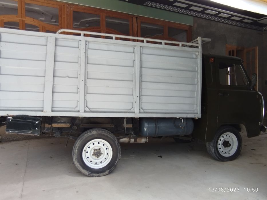 UAZ Shahrisabz shahar