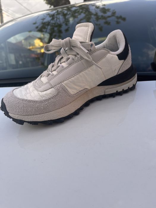 ELLESSE маратонки черно и бяло
