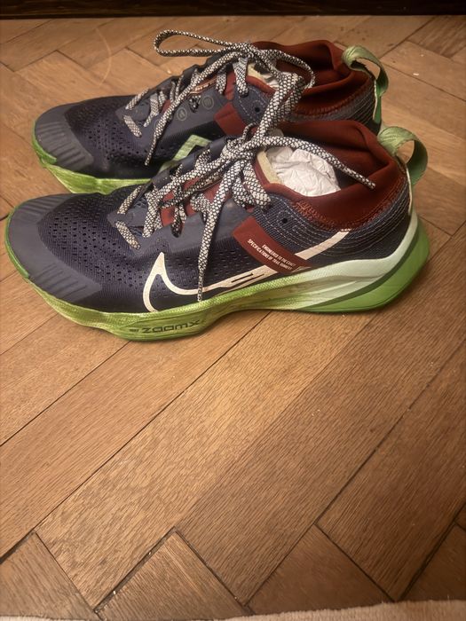 Adidasi alergare marimea 40,5