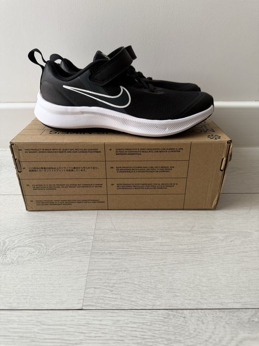 Продам кроссовки Nike