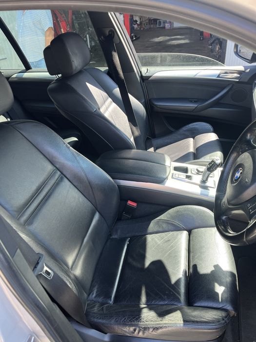 Bmw x5 e70 3.5d 286hp М - пакет НА ЧАСТИ ( бмв х5 е70 3.5д 286 коня )