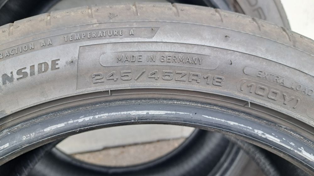 Летни гуми 245 45 18 Dunlop 0824