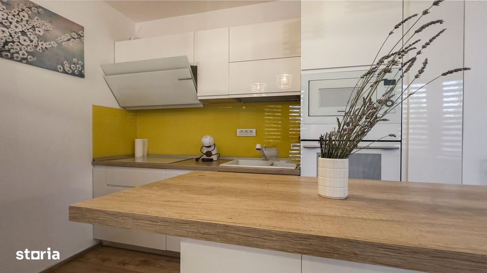 Vila D+P+1E cu 7 camere in Eforie Nord - ideal investitie sau locuinta