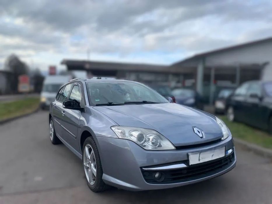 Dezmembrari / Dezmembrez RENAULT CLIO 2 SYMBOL