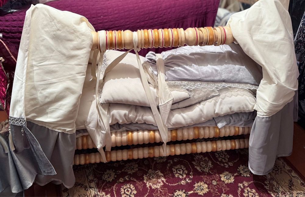 Бесік жасауымен