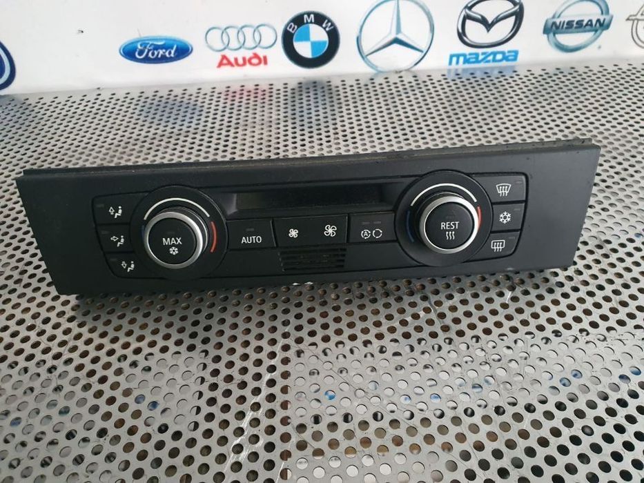 Modul Comenzi Climatronic BMW Seria 3 E90 E91 Livram Oriunde