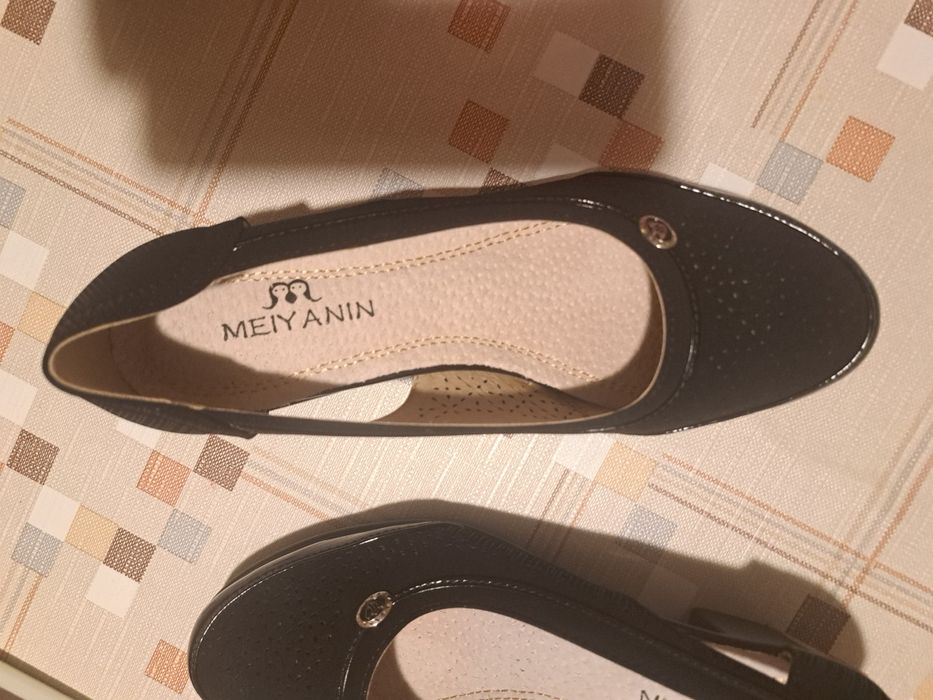 Дамски обувки 36