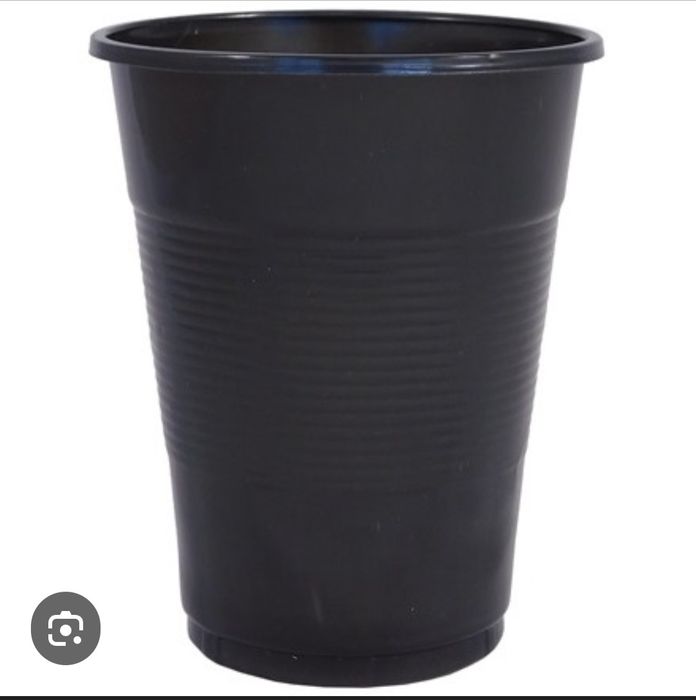 Продам одноразовые тарелки