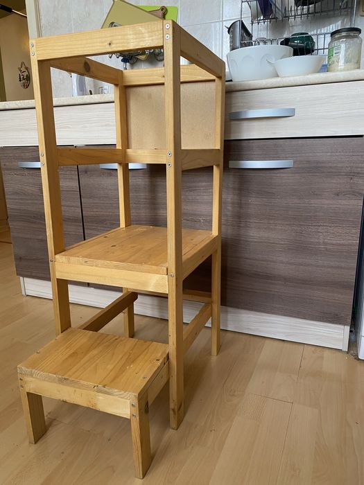 Дървена Монтесори кула