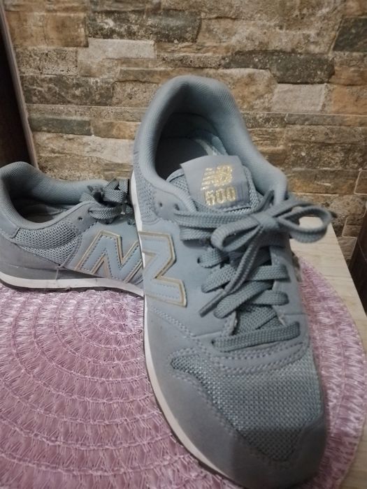 Оригинални маратонки