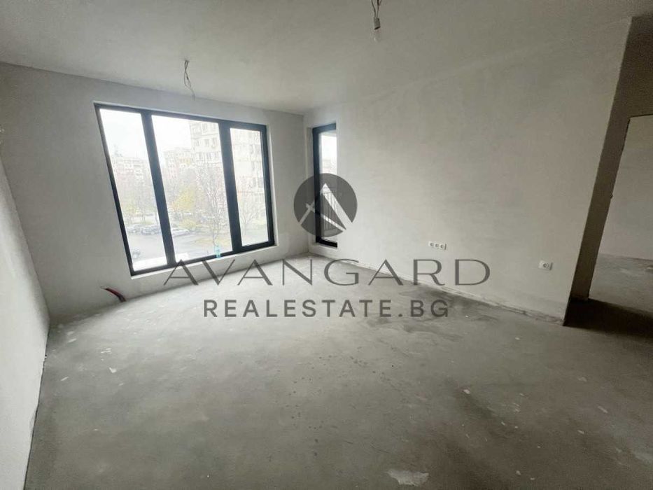 Продава се Двустаен апартамент в Пловдив, Тракия - 62 кв.м за 898 €/кв.м - Снимка #1