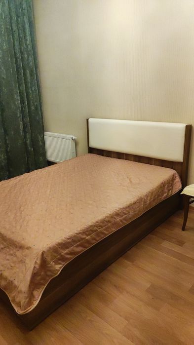 Кровать двуспальная 140*200см