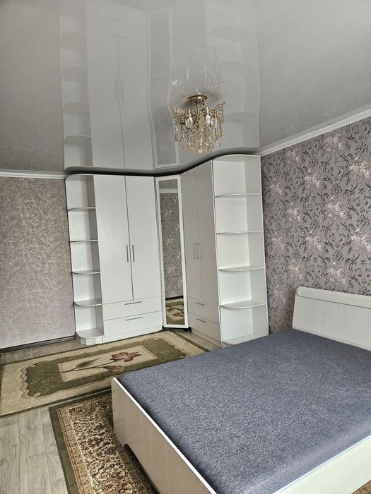 Продаётся трёхкомнатная квартира