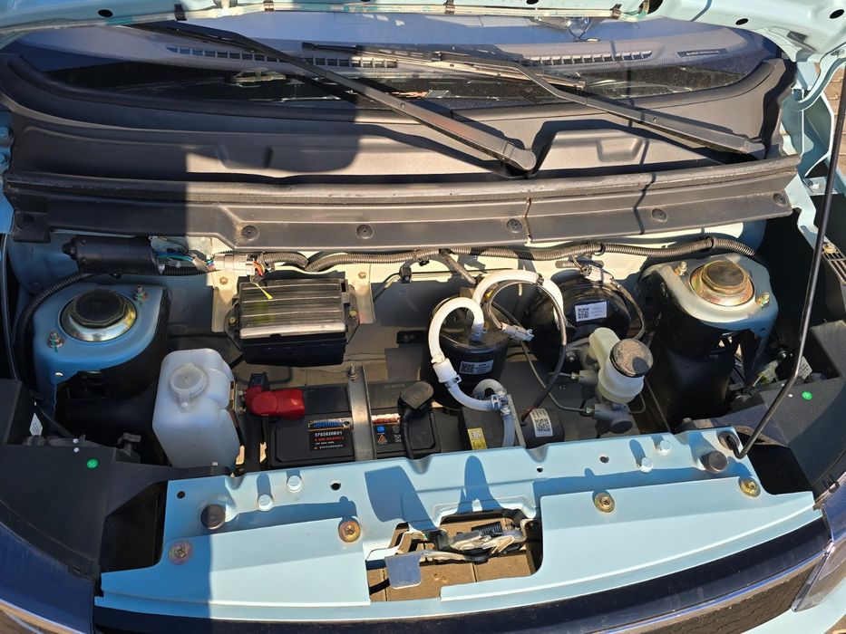 Mașinută electrică– AM -45 Km/h permis auto Ideal oraș  Noua