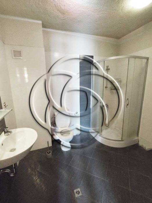 Дава се под наем Мезонет в София, 7-ми 11-ти километър - 333 кв.м за 1100 € - Снимка #4