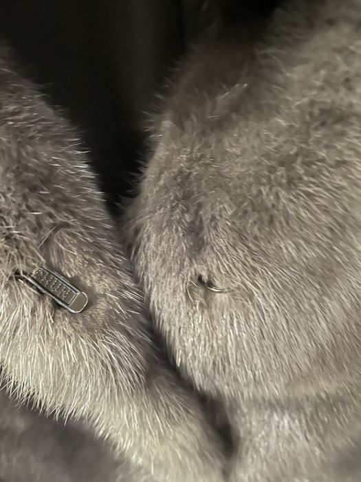 Норковая шуба, цвета графит