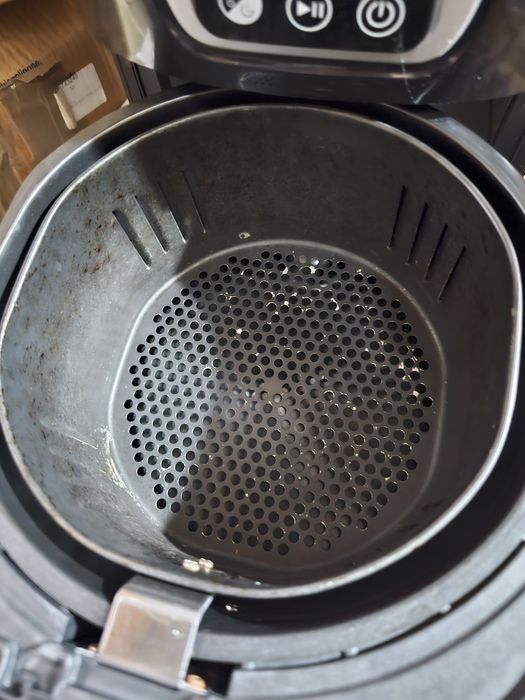 Friteuza cu aer cald AmazonBasics Compact DF7003T-CB, 4 L, 1300 W, neg