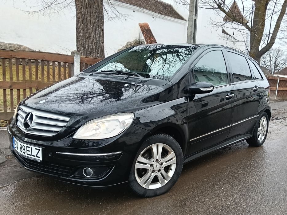 Vand Mercedes B class /Automata / Benzina