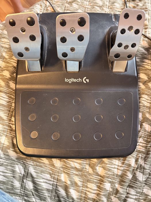 Volan Logitech g29