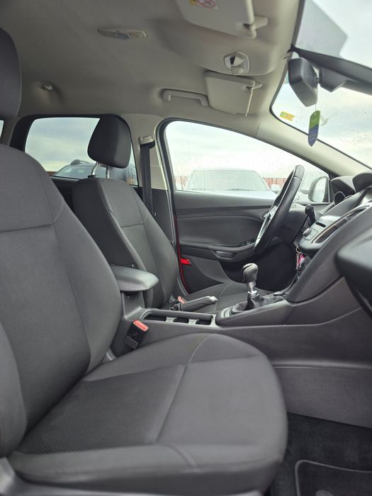 Ford Focus 1.5tdci 2015/16 Xenon Navi Rate Garantie