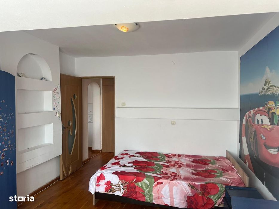 Inchiriere apartament 3 camere, mobilat, Targoviste,Piata 1 mai