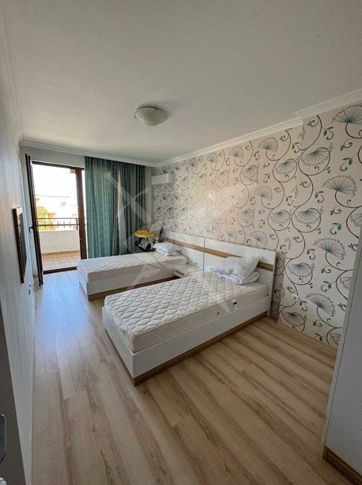Продава се Тристаен апартамент в Свети Влас - 98 кв.м за 1439 €/кв.м - Снимка #1
