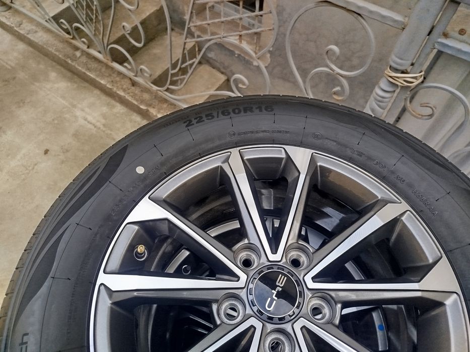 225 60 R16 byd chazor diska balon