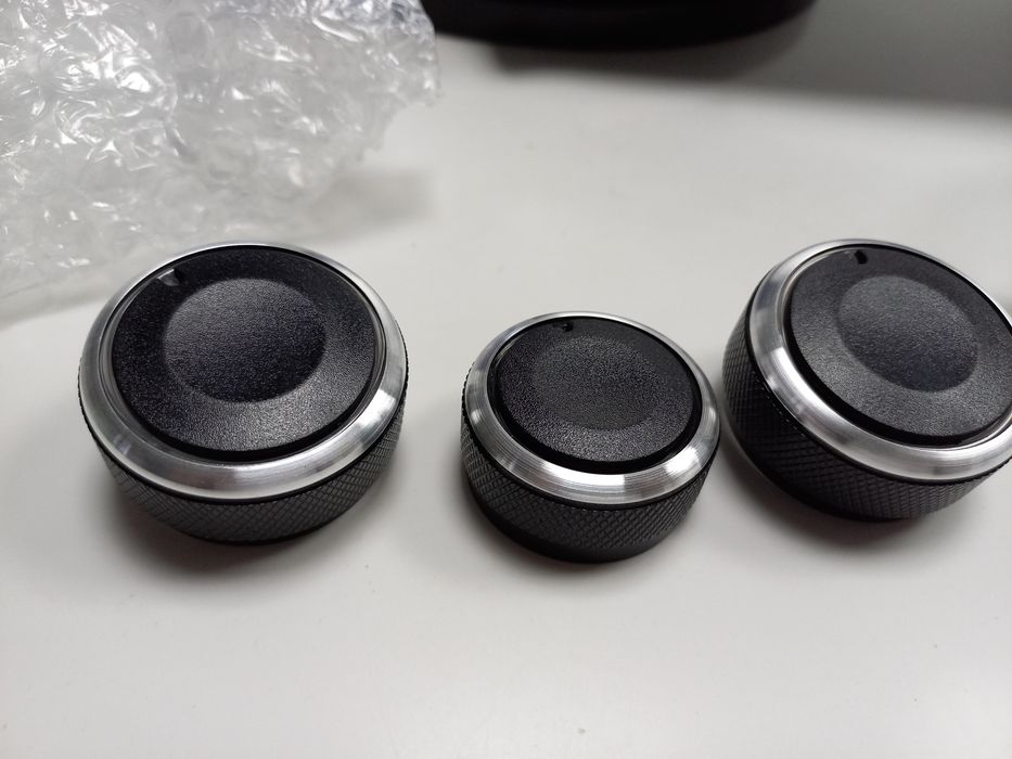 Продам кнопки для Автомобиля