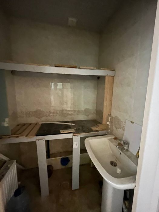 Продаётся 3х Комнатная квартира по адресу Рудакий