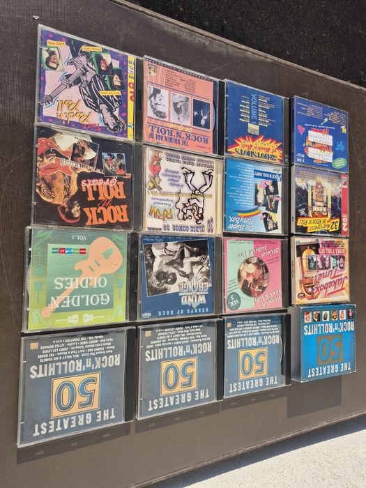 Vând Lot 20 CD muzica usoara straina mixta Rock RoLL