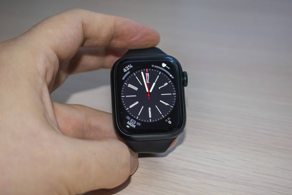 Apple watch 8 41mm. midnight aluminium