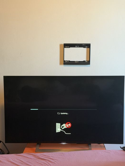 Sony KDL-49XD8005 49" 4K Ultra HD LED TV BRAVIA, XR 200Hz