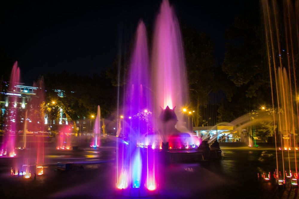 бассейны аквпарки под ключ ,водопад и фонтаны