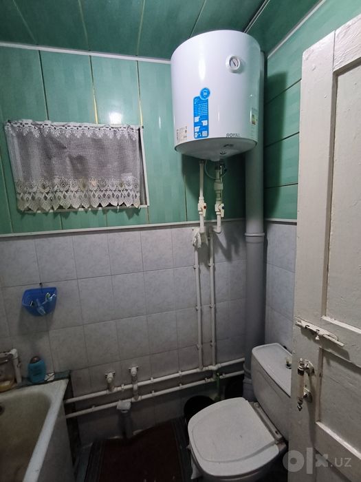 Тошлок махалла Нариманов, 3 хоналик Уй ижарага берилади