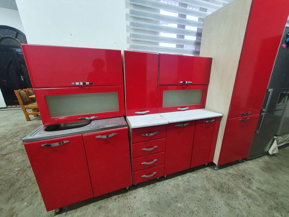 Янгидай Музлатгич лар тез ва арзон сотилади.