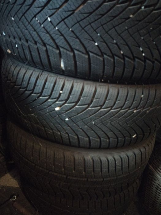Зимни гуми 20лв бройката
