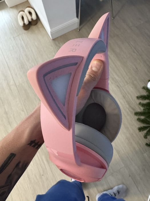 Vand Casti Razer Kraken Kitty V2 Bluetooth Quartz Edition