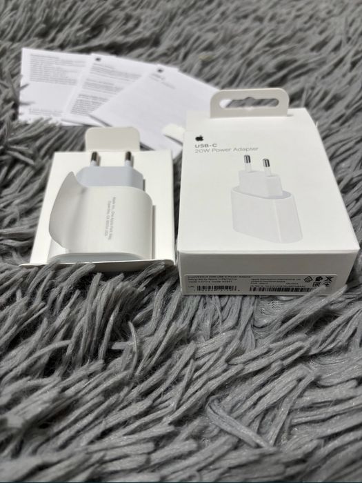 Apple iPhone  ORIGINAL Zaryadka va Kabel Зарядка и Кабель для Айфон