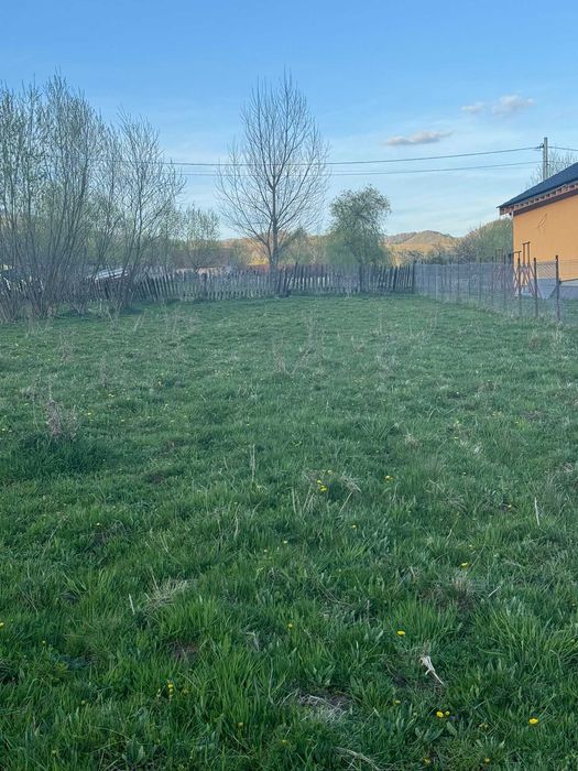 Teren intravilan 2500 mp, 18 ml deschidere, utilități, Cimpa – Petrila