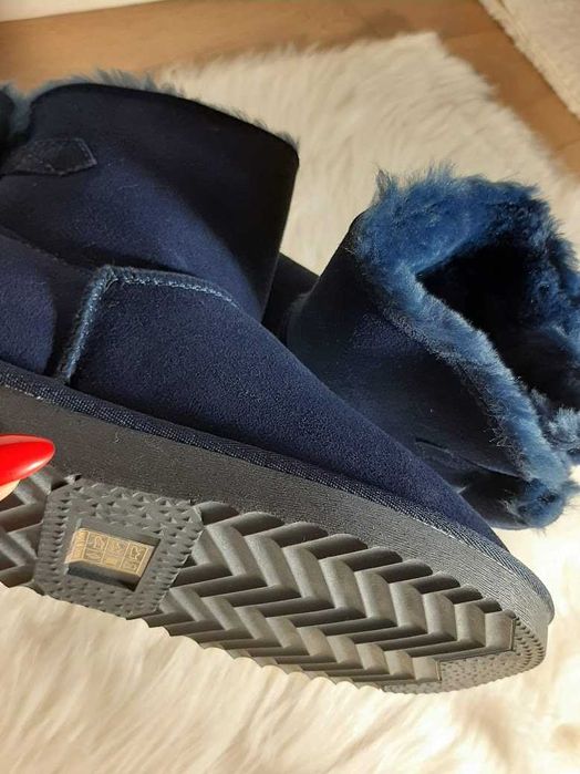 Ghete UGG , piele naturala, 36