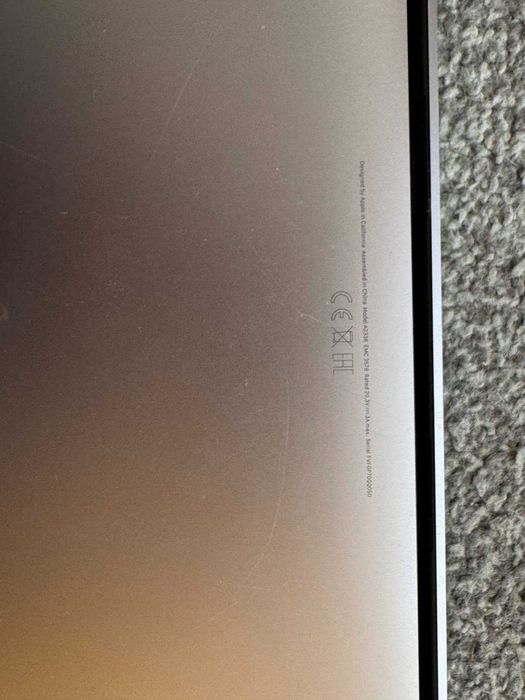 MacBook Pro (13-inch, M1, 2020) за части