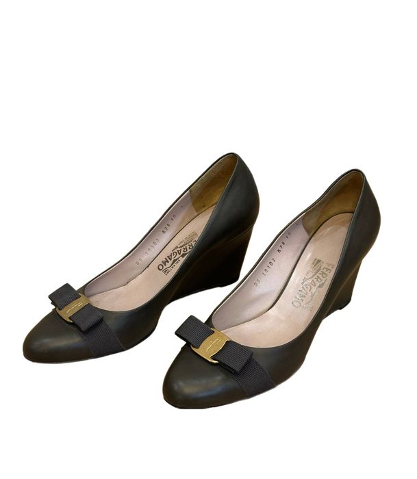 Туфли Salvatore Ferragamo Flo Vara