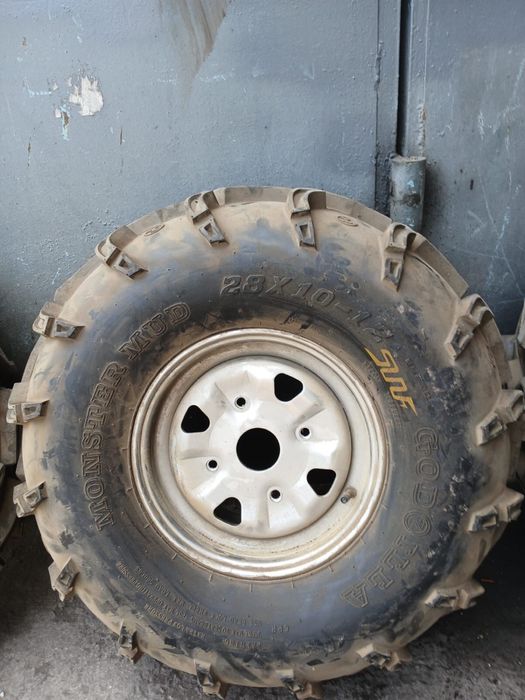 Шины с дисками для квадроцикла
