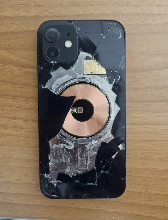 Vand Iphone 12 128GB