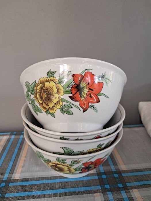 Тарелки закусочные