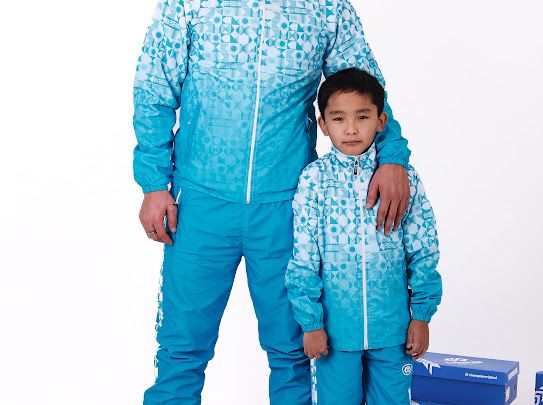 Спортивный костюм