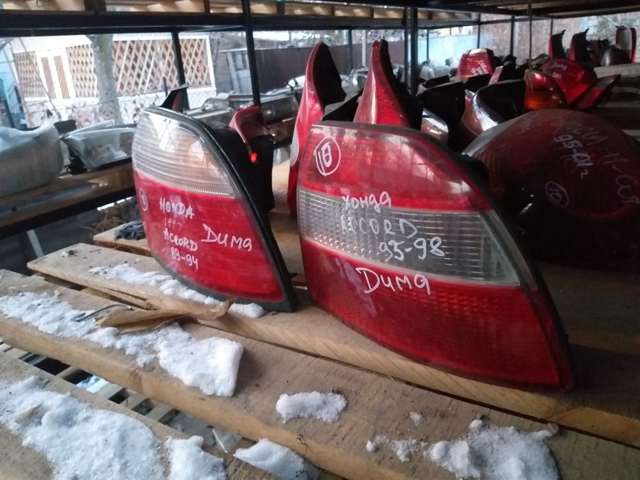 Фонарь задний Honda Accord 89 98