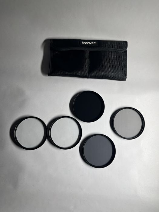 Obiectiv EF Samyang 35mm  VDSLR T 1.5 si Samyang 20mm F1.8