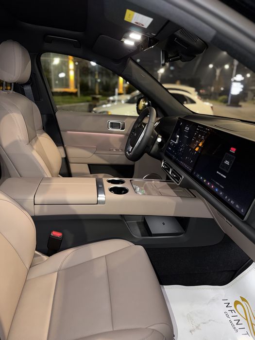 Li xiang 7 ultra restayling 2025