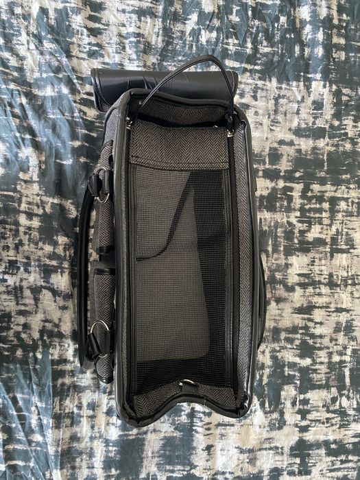 Транспортна чанта за куче